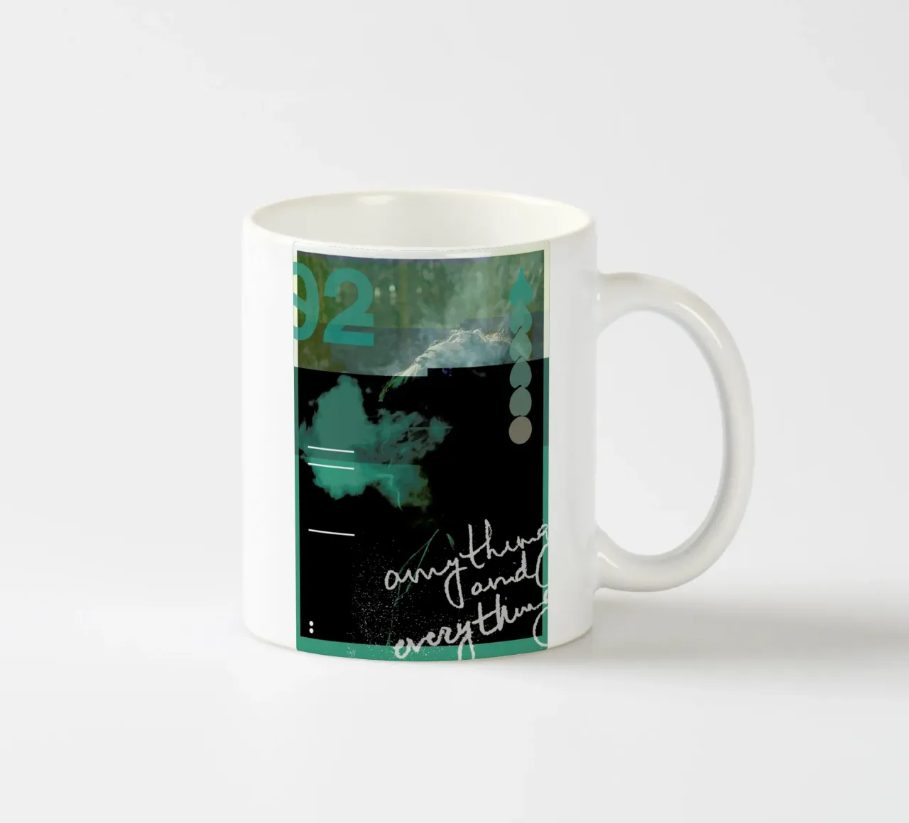 Glitch - Anything and Everything tazza in ceramica da Ash Nico