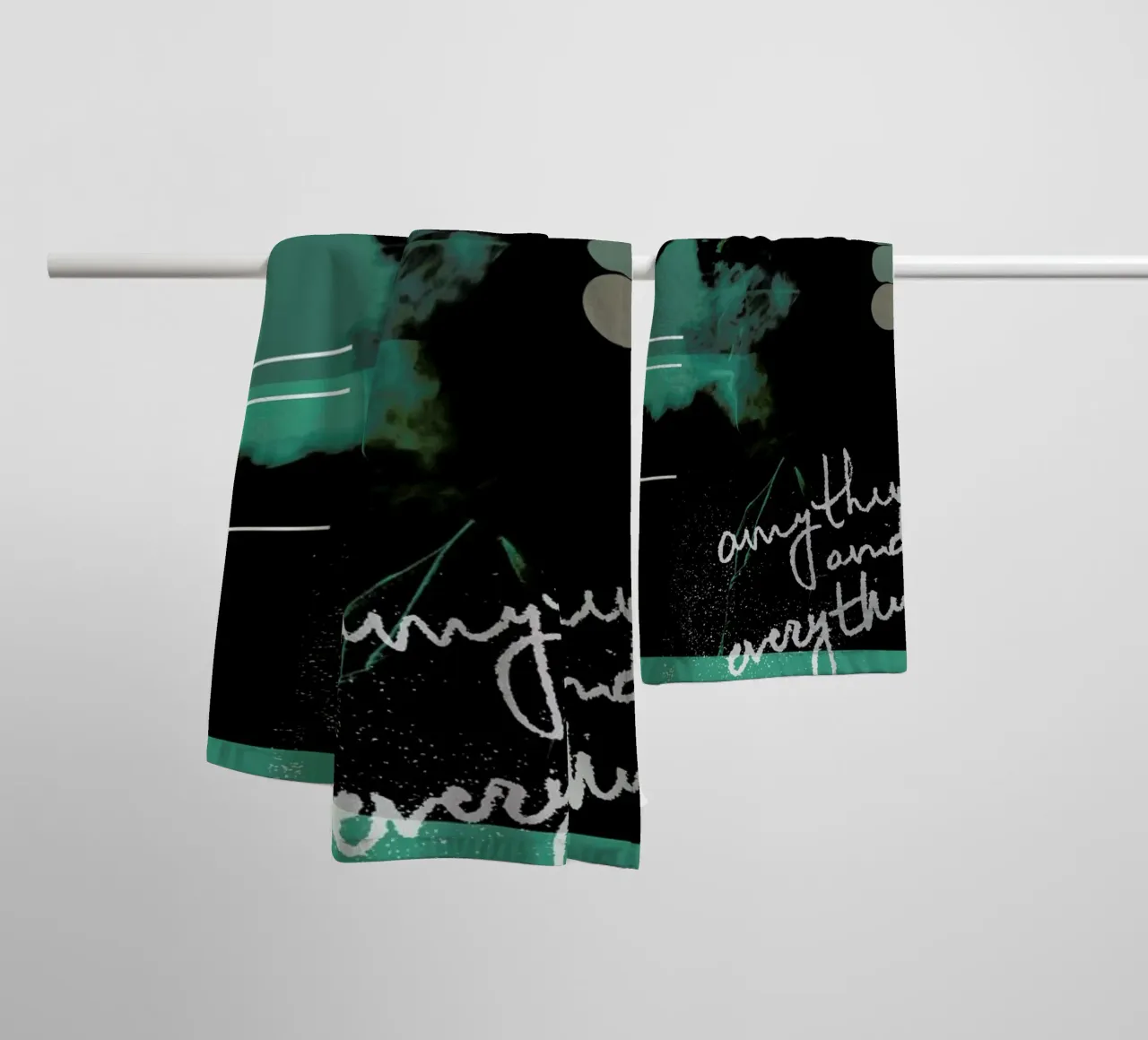Glitch - Anything and Everything asciugamano da bagno da Ash Nico
