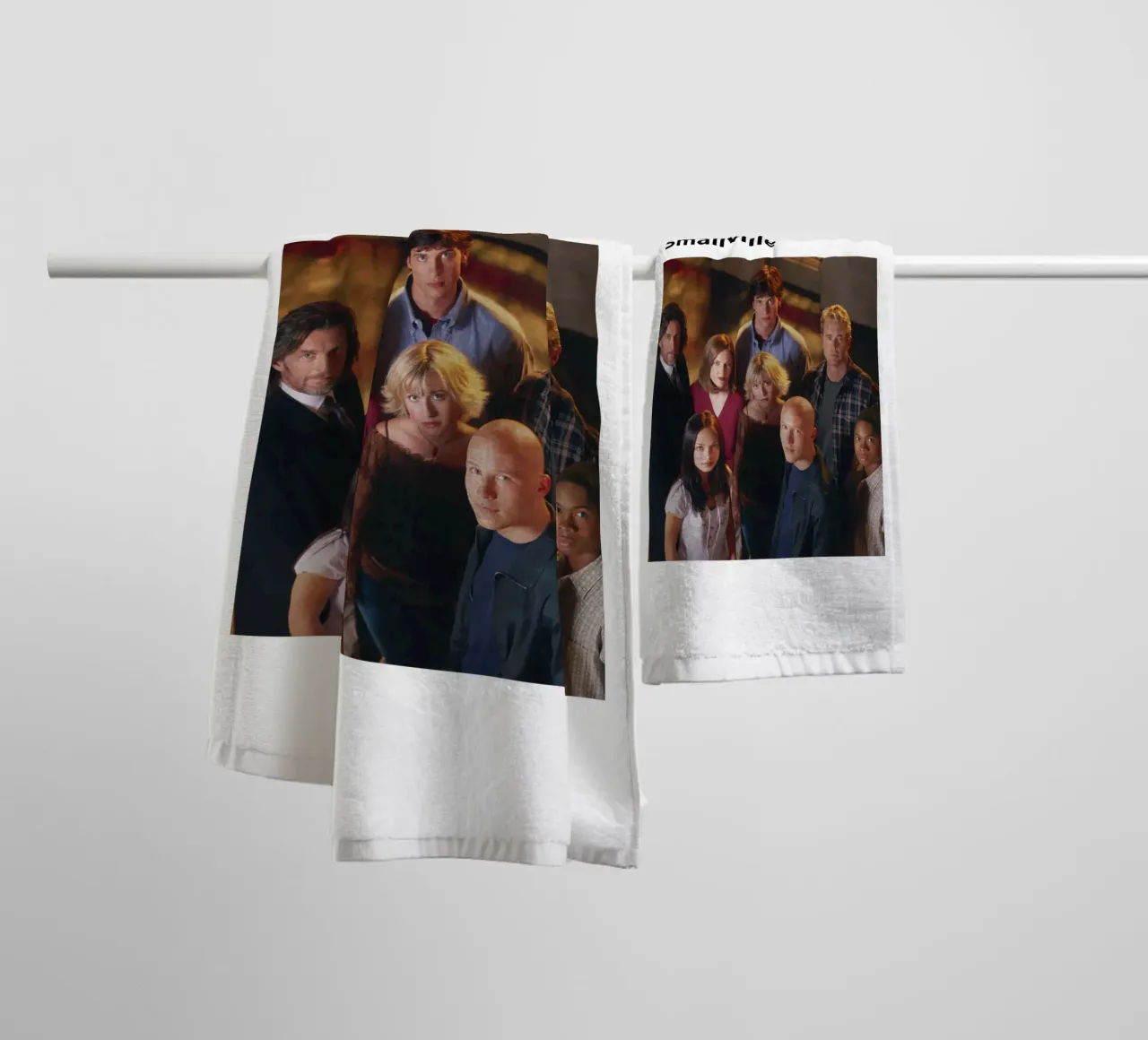 Smallville towel by 🎞 The Movie Wall