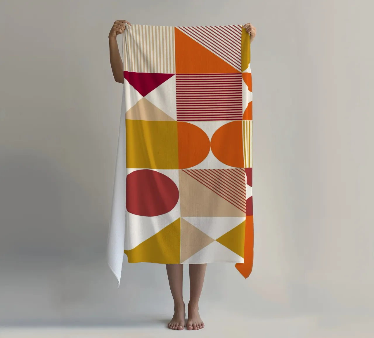 Bauhaus astratto: forme geometriche, tendenza moderna di metà secolo telo mare da NorwesClub