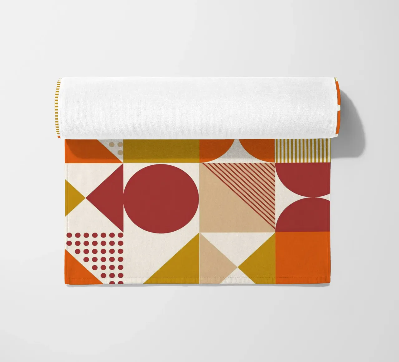 Bauhaus astratto: forme geometriche, tendenza moderna di metà secolo telo mare da NorwesClub