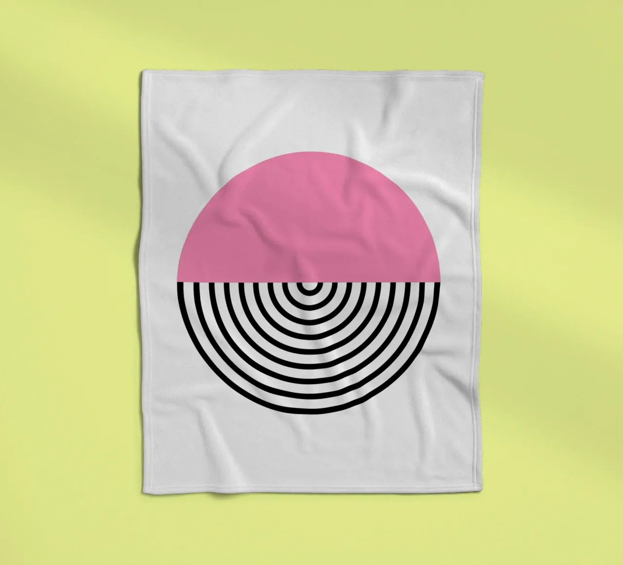 Memphis Pop: Rosa & Schwarzer Kreis, Trendiger Geometrischer Kunstdruck Fleecedecke von NorwesClub