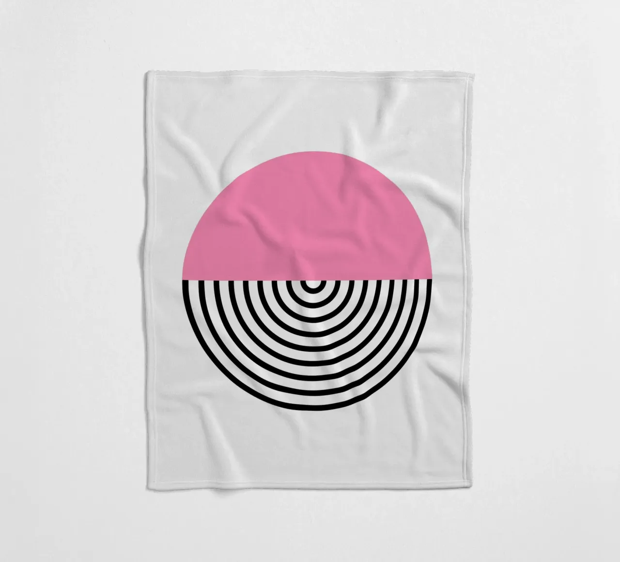 Memphis Pop: Rosa & Schwarzer Kreis, Trendiger Geometrischer Kunstdruck Fleecedecke von NorwesClub