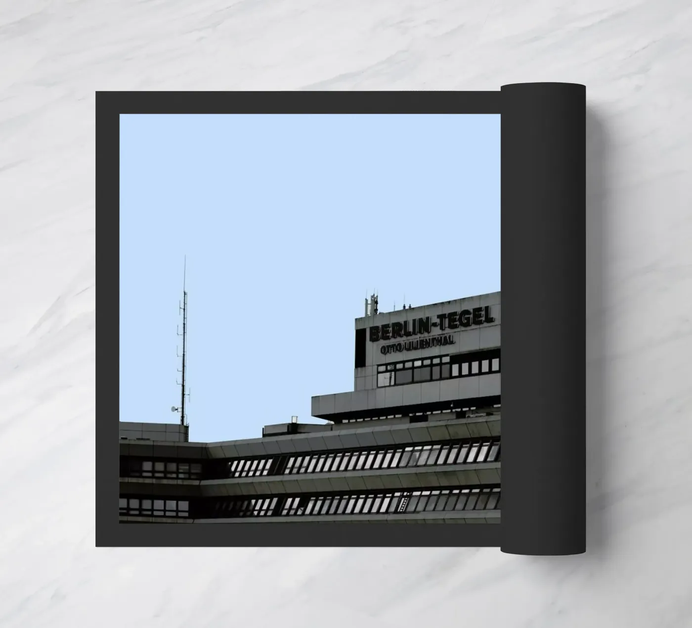 Tegel 5 doormat by Marc Schulthess