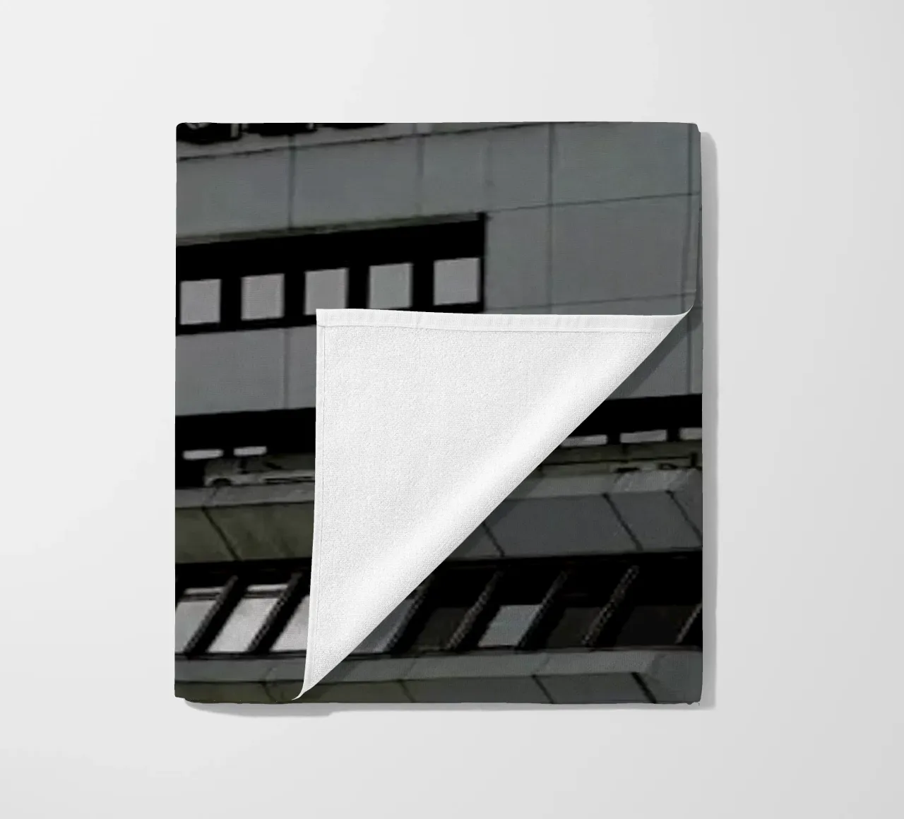 Tegel 5 beach towel by Marc Schulthess