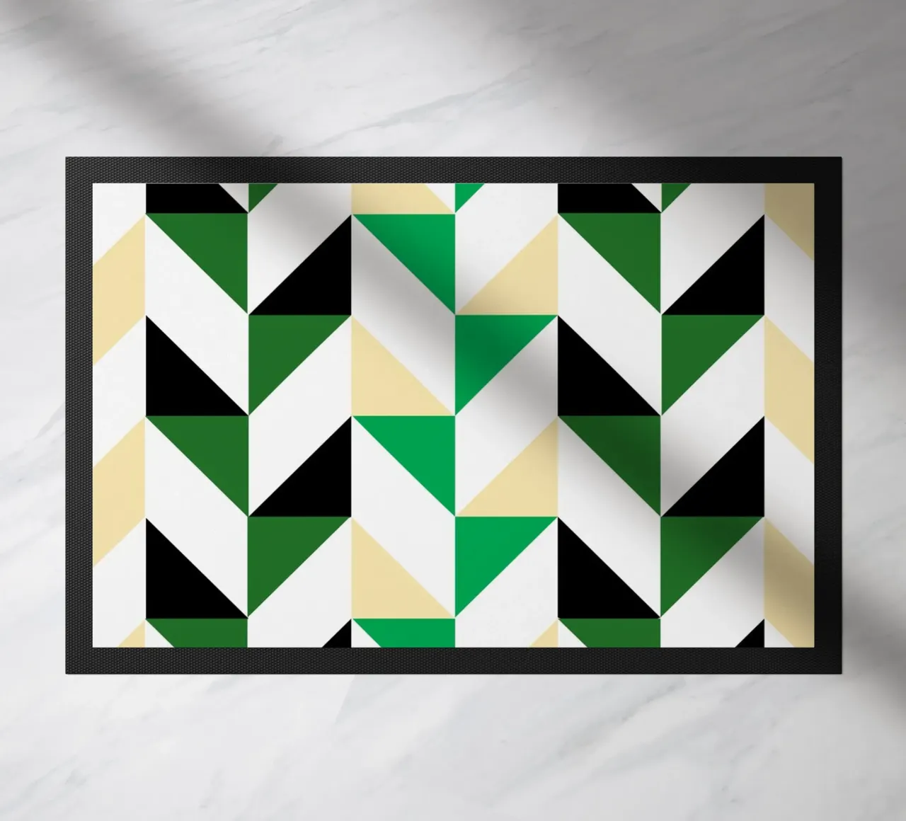 Ritmo a zig zag: Chevron geometrico, arte astratta verde e nera zerbino da NorwesClub