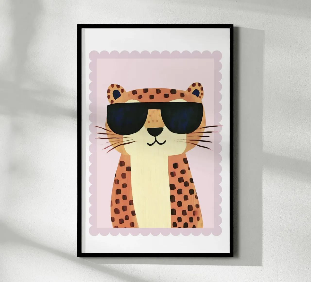 Impresión de guepardo, guepardo con gafas de sol, Nursery Wall Art poster con marco de madera de Little Lola