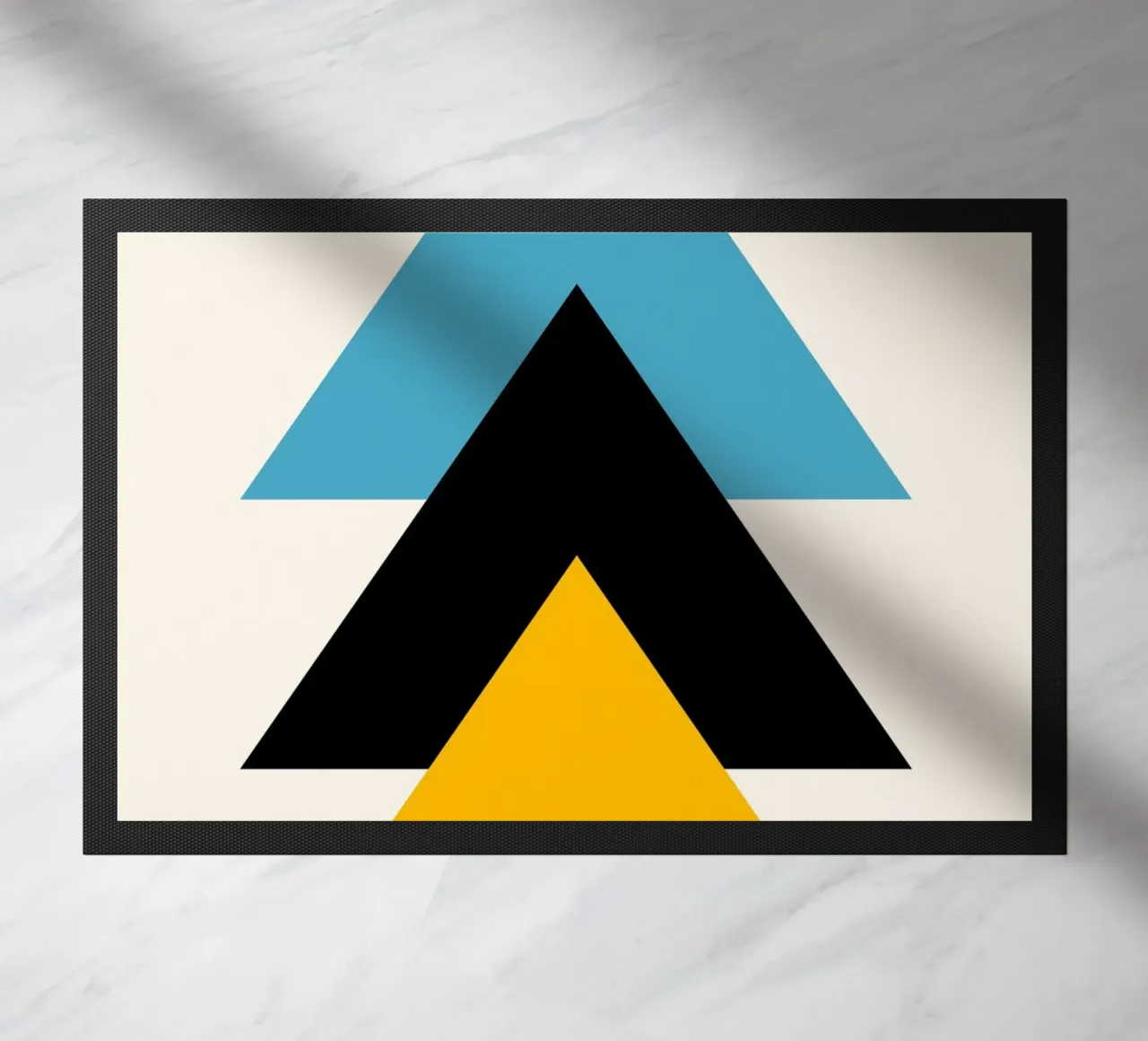 Ascension minimaliste : Triangles géométriques, Bleu Noir Jaune Ar paillasson de NorwesClub