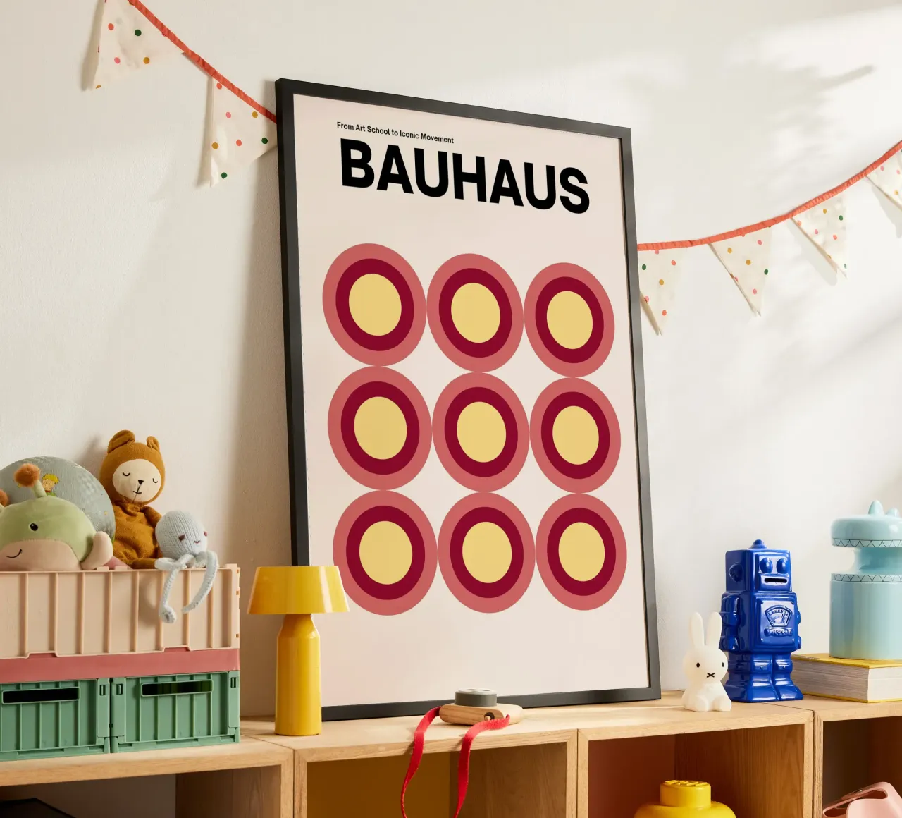 Cercles Bauhaus : Modernisme iconique, art tendance rouge et jaune poster de NorwesClub
