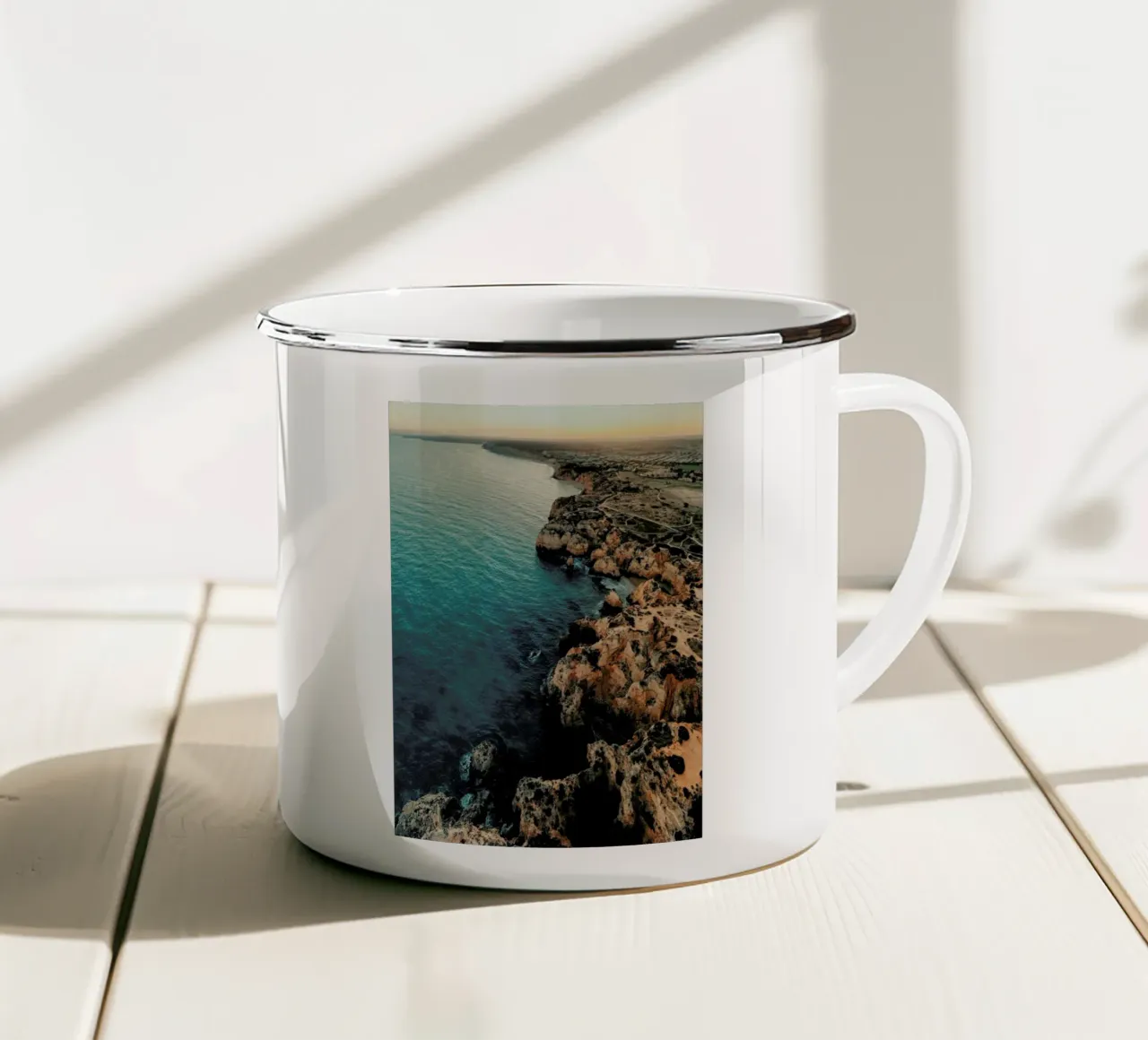 Sundown Mood 2 tazza in smalto da Sebastian Hilgetag