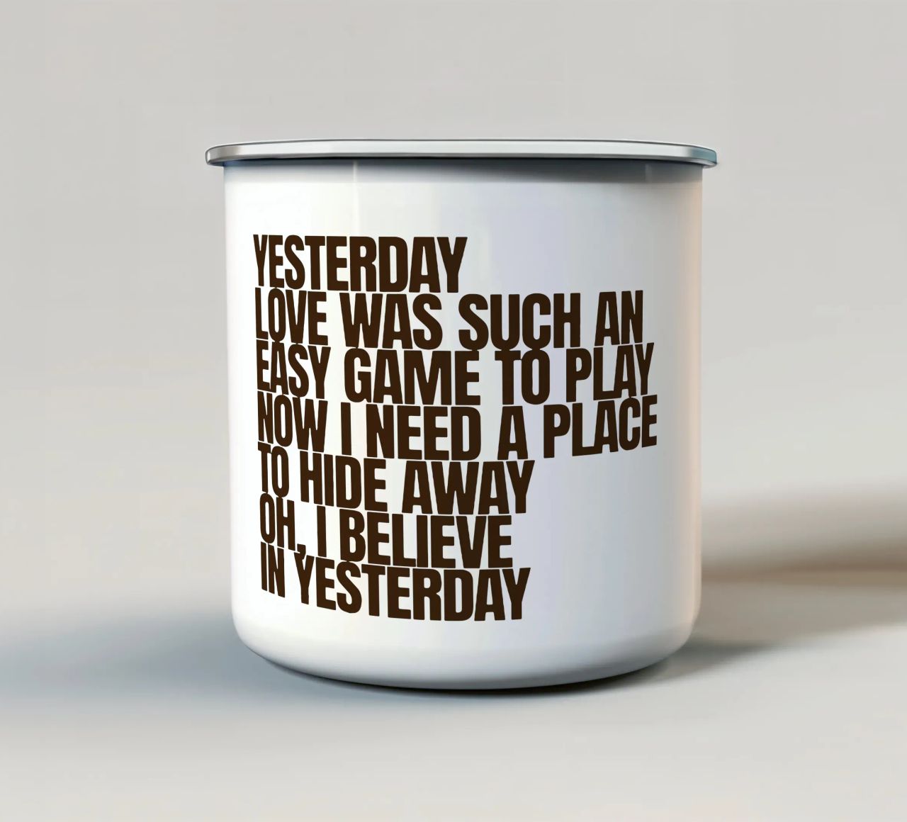 Yesterday (The Beatles) tazza in smalto da Gunawan Rb