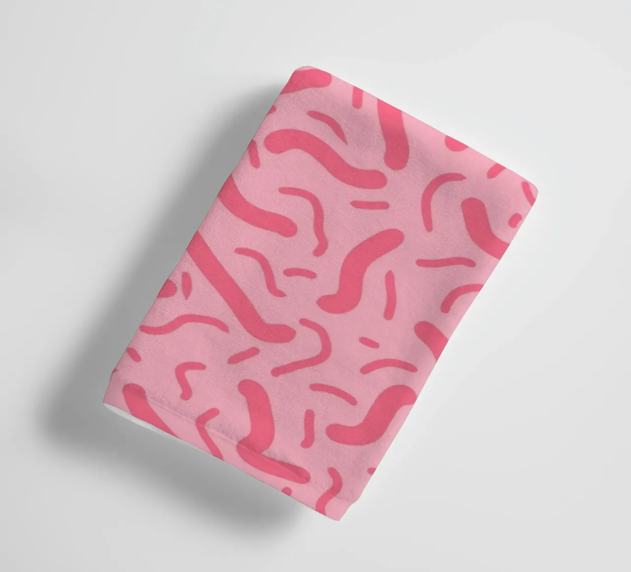 Abstract Small Lines towel by MODERN NUANCE