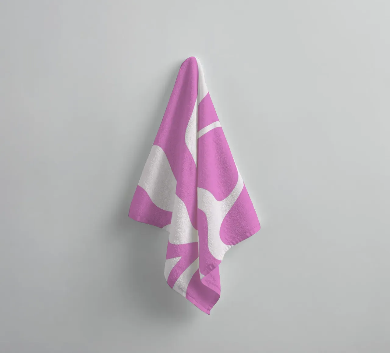 Modern Wave Lines towel by MODERN NUANCE