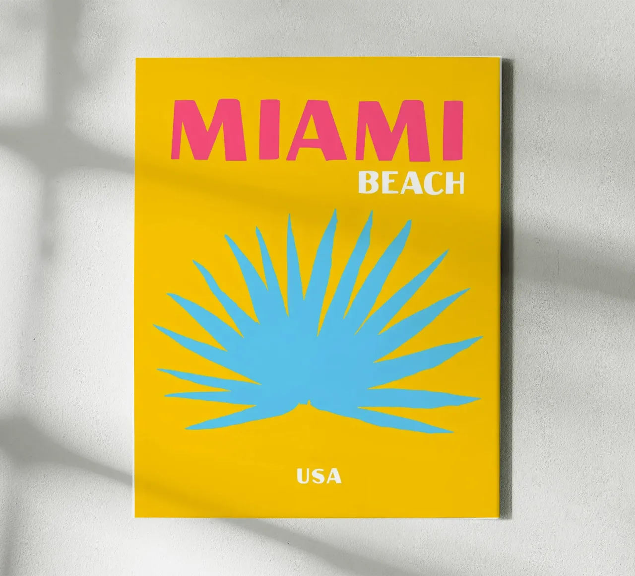 Miami Beach Vibes: Retro Palm, Pop Art Reisposter canvas van NorwesClub