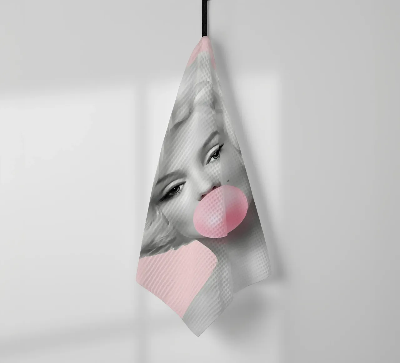 Marilyn Pop: Bubblegum Chic, Ritratto Iconico e Glamour Retrò canovaccio da cucina da NorwesClub