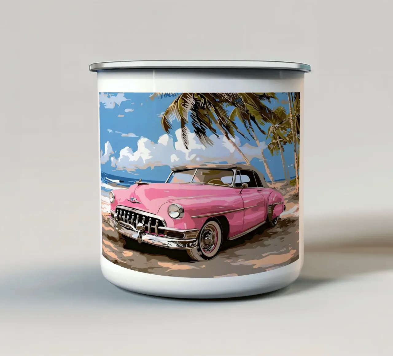 Sogno cubano: Auto rosa retrò, spiaggia e palme Stampa d'arte tazza in smalto da NorwesClub