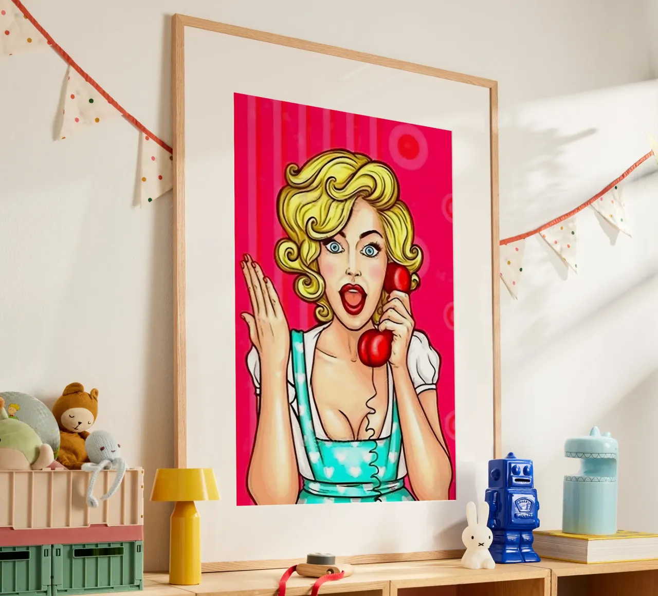 Chiamata retrò: Pop Art Pin-Up, stampa drammatica del fumetto poster con telaio in plastica da NorwesClub