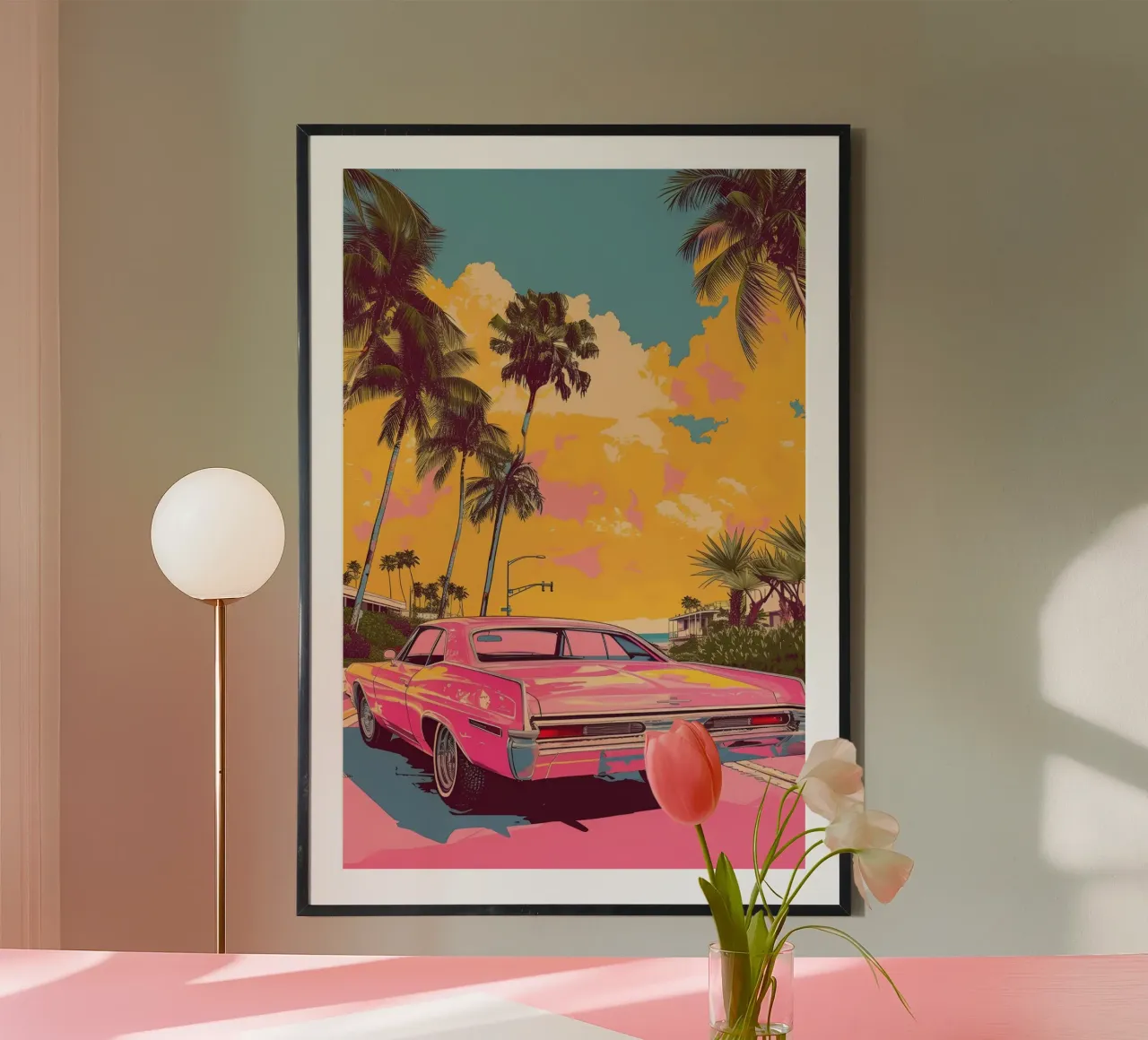 Crociera al tramonto: Auto rosa retrò, palme e arte Miami Vibes poster da NorwesClub