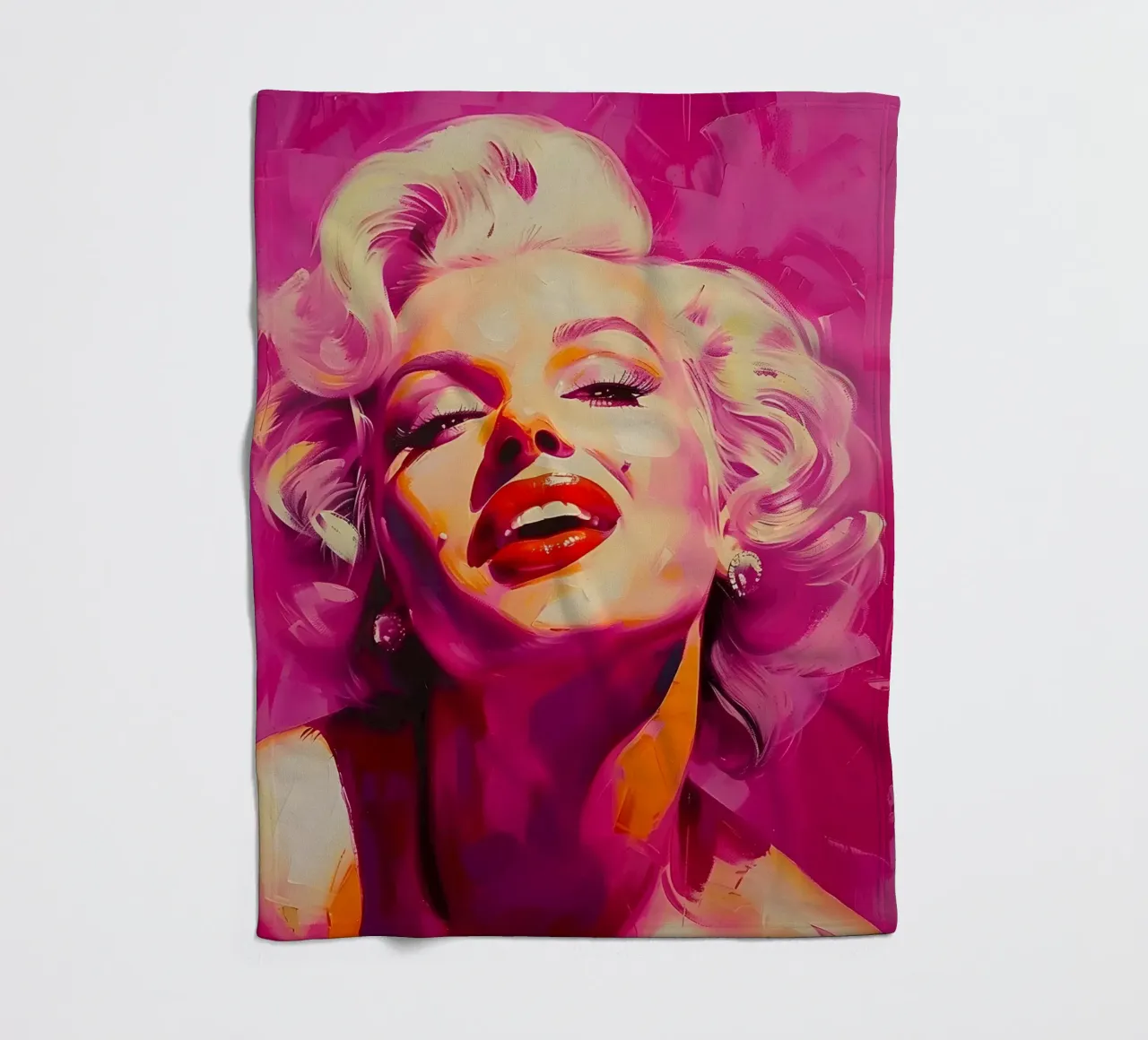 Marilyn Glow: Pop Art espressiva, ritratto iconico e tinta rosa coperta in pile da NorwesClub
