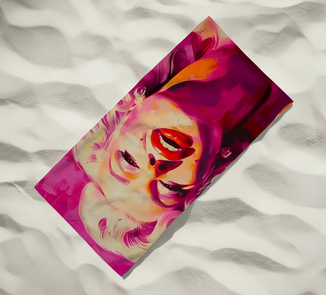 Marilyn Glow: Pop Art espressiva, ritratto iconico e tinta rosa telo mare da NorwesClub
