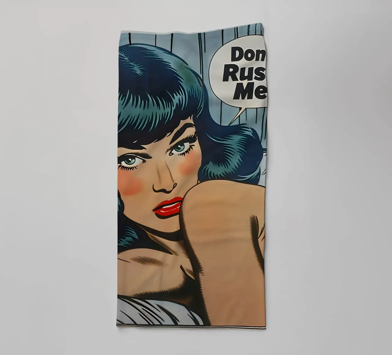 Retro Pop: "Jaag me niet op" Stripboek Vrouw Kunst badhanddoek van NorwesClub