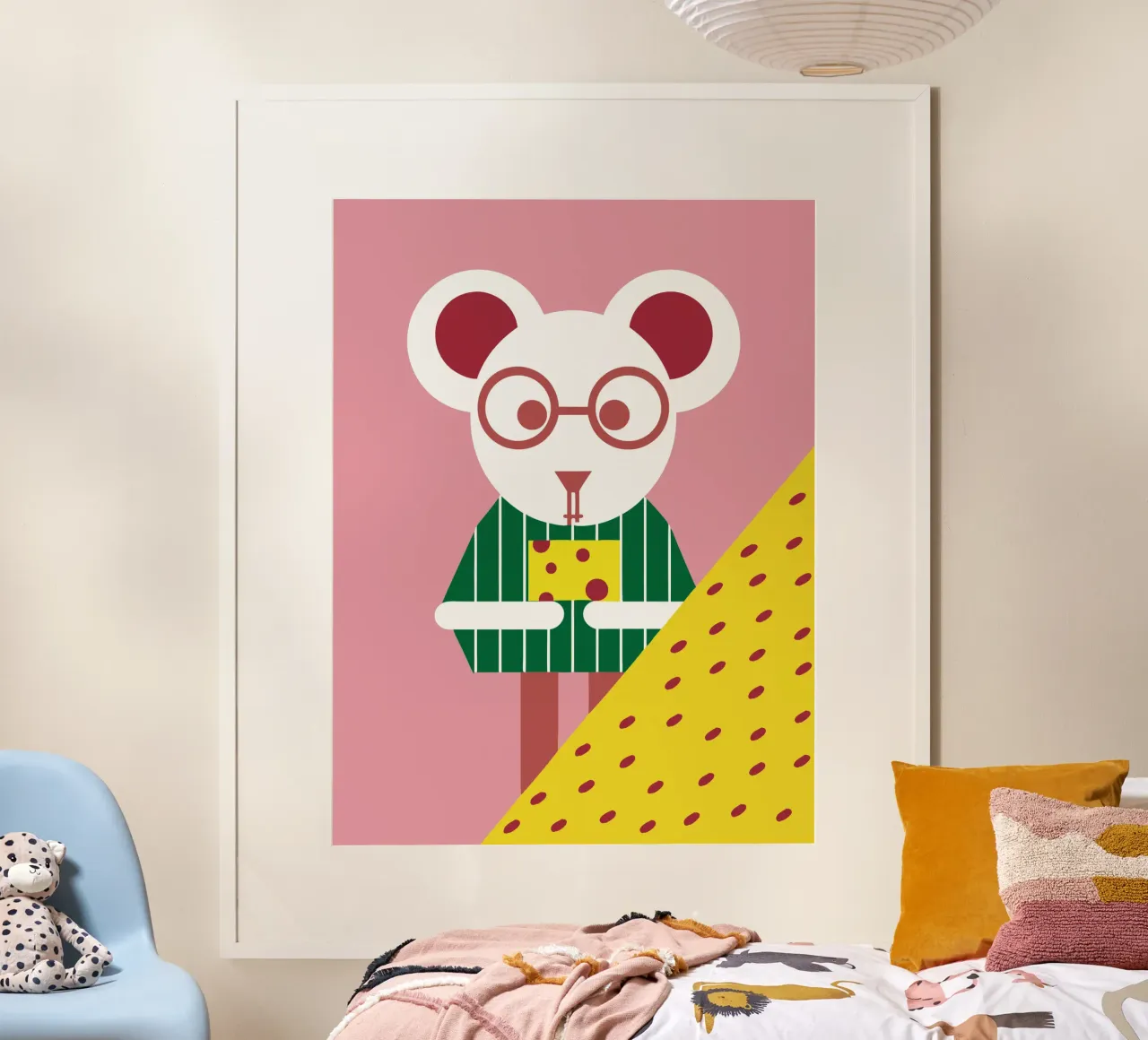I topi mangiano il formaggio poster con telaio in plastica da LOOK DIFFERENT