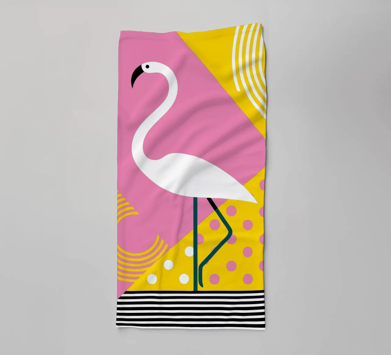 Moderner Flamingo Handtuch von LOOK DIFFERENT