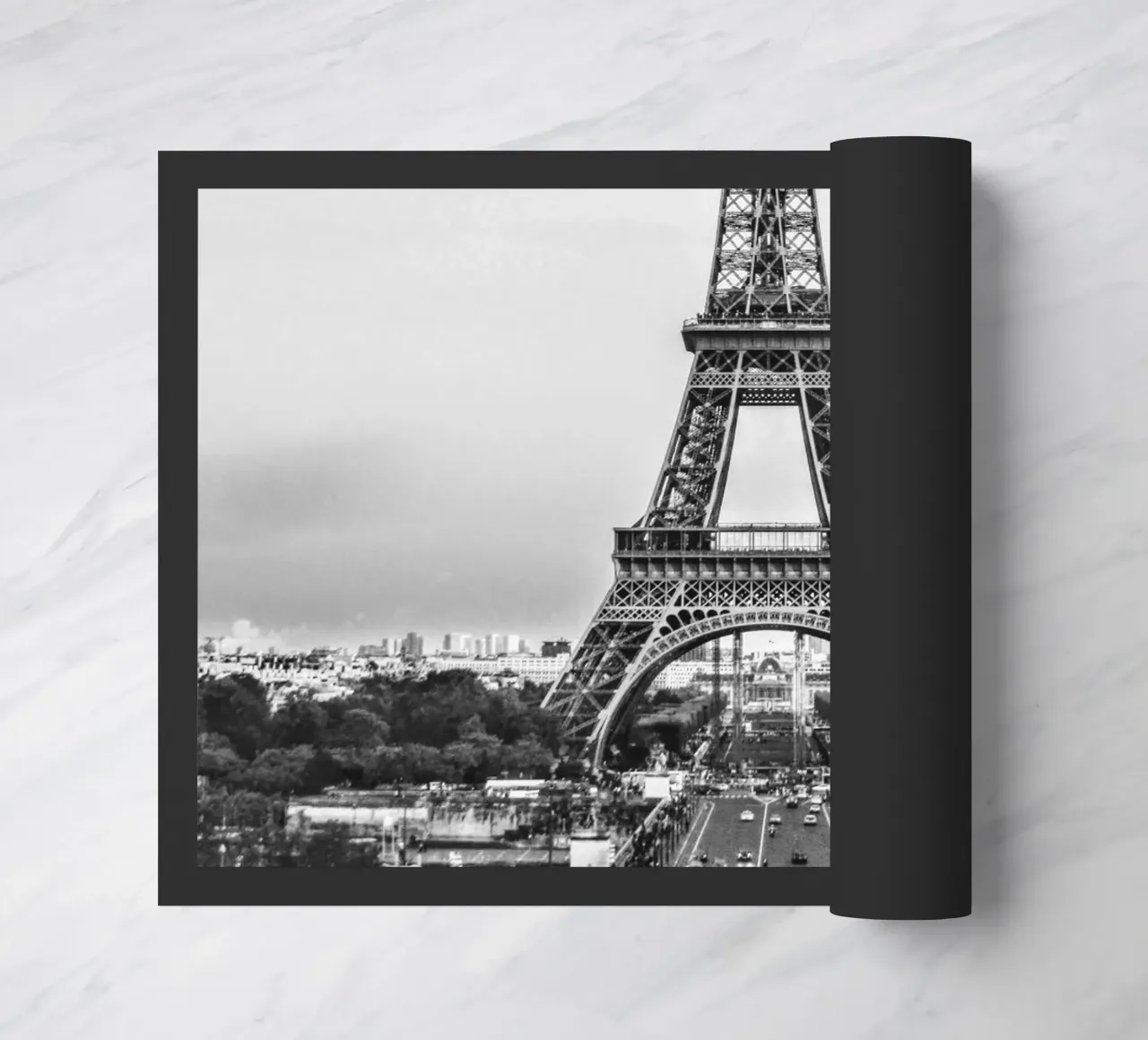 The Eiffel Tower: Still Standing, Still Stunning zerbino da zenitt