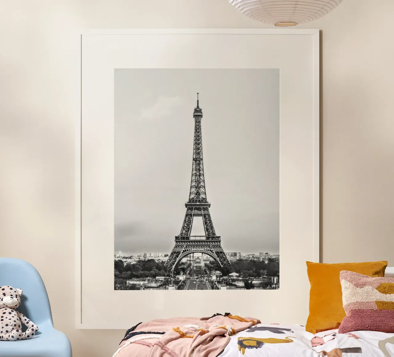 The Eiffel Tower: Still Standing, Still Stunning poster da zenitt