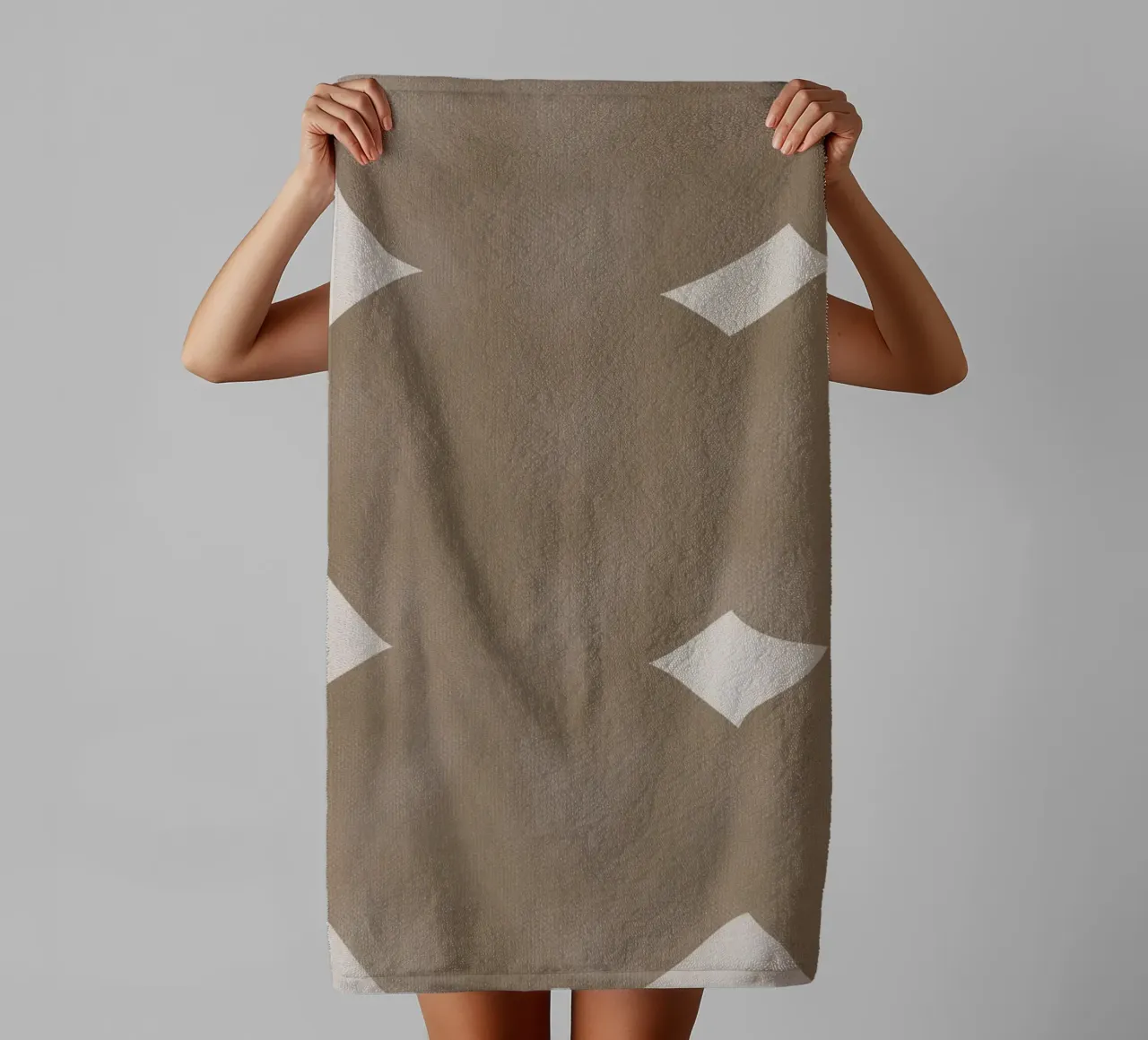 Marrone tenue minimalista asciugamano da bagno da Little Dean