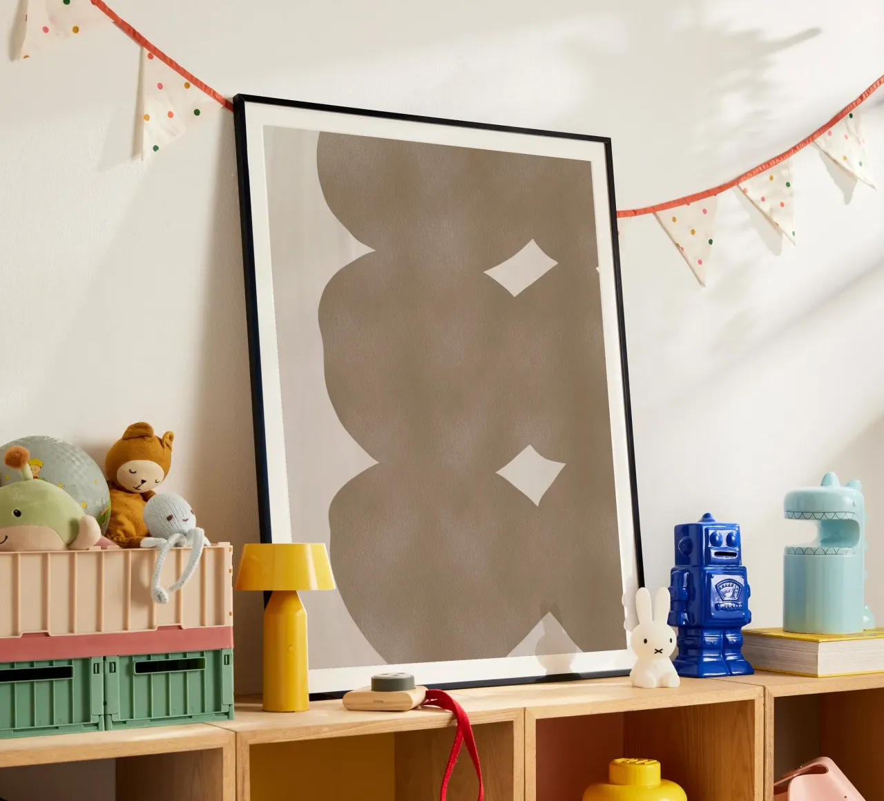 Marrone tenue minimalista poster con telaio in alluminio da Little Dean
