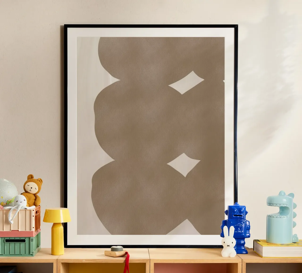 Marrone tenue minimalista poster con telaio in alluminio da Little Dean
