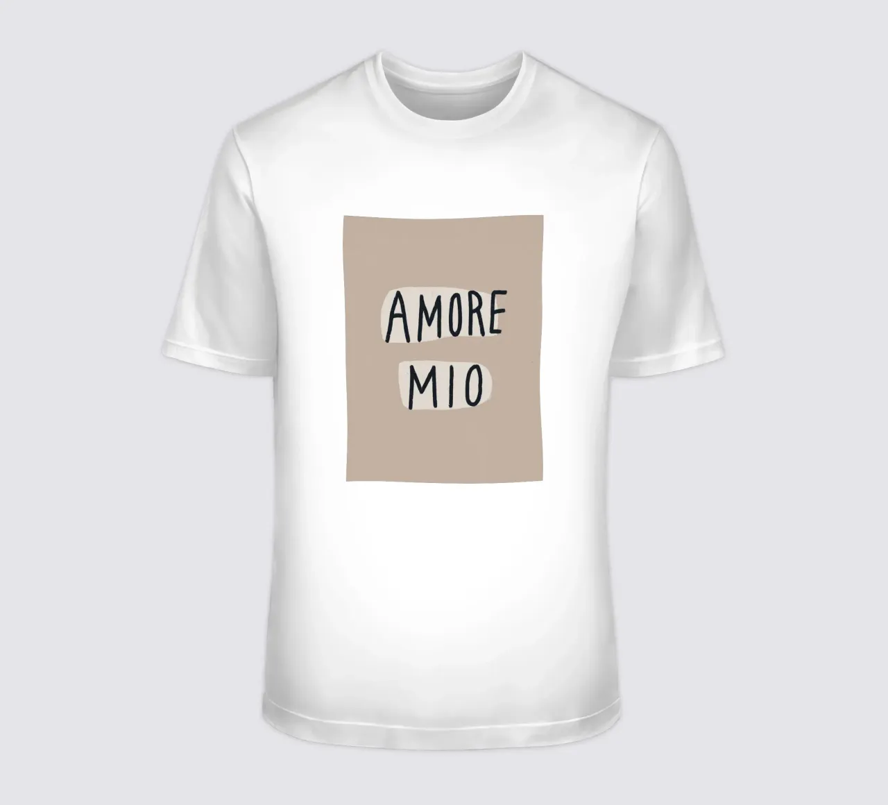 Amore Mio, Boho Chic t-shirt da Carinaprint