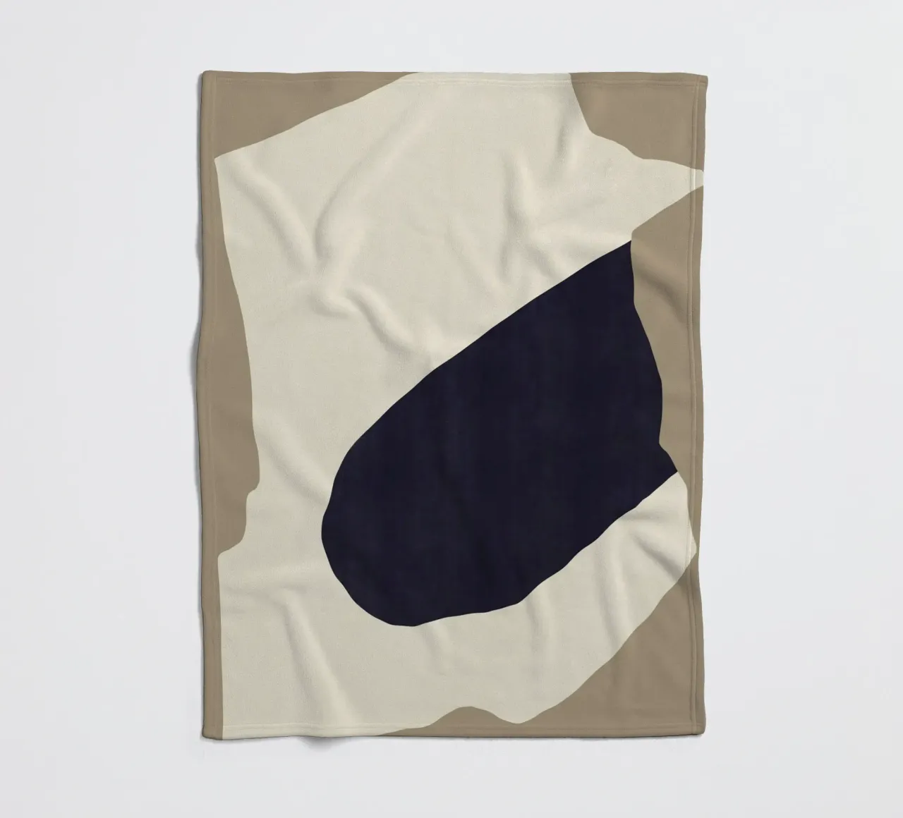 Silhouette nera coperta in pile da Little Dean