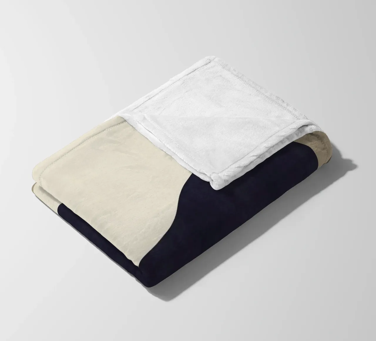 Silhouette nera coperta in pile da Little Dean