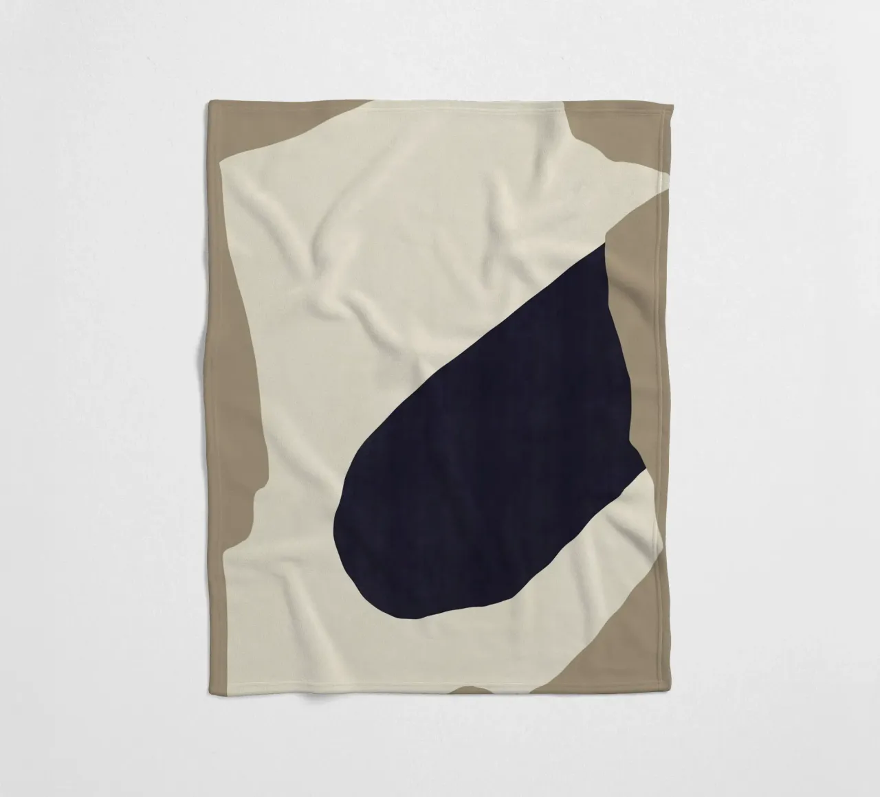Silhouette nera coperta in pile da Little Dean
