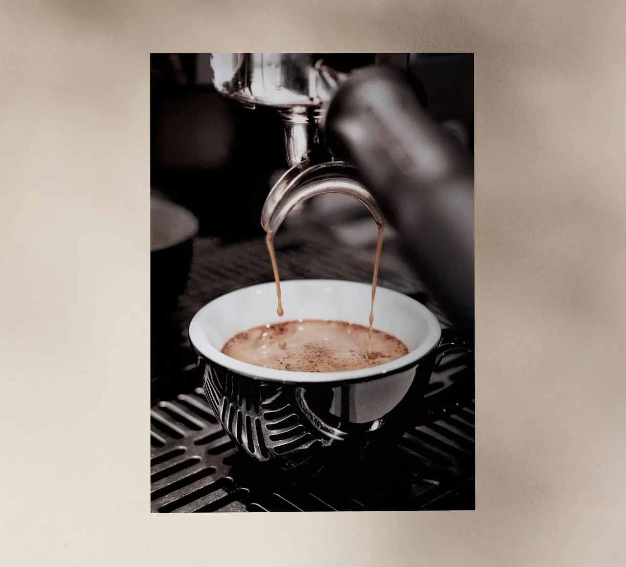 espresso coffee pellicola backlit da Luke Yaeger
