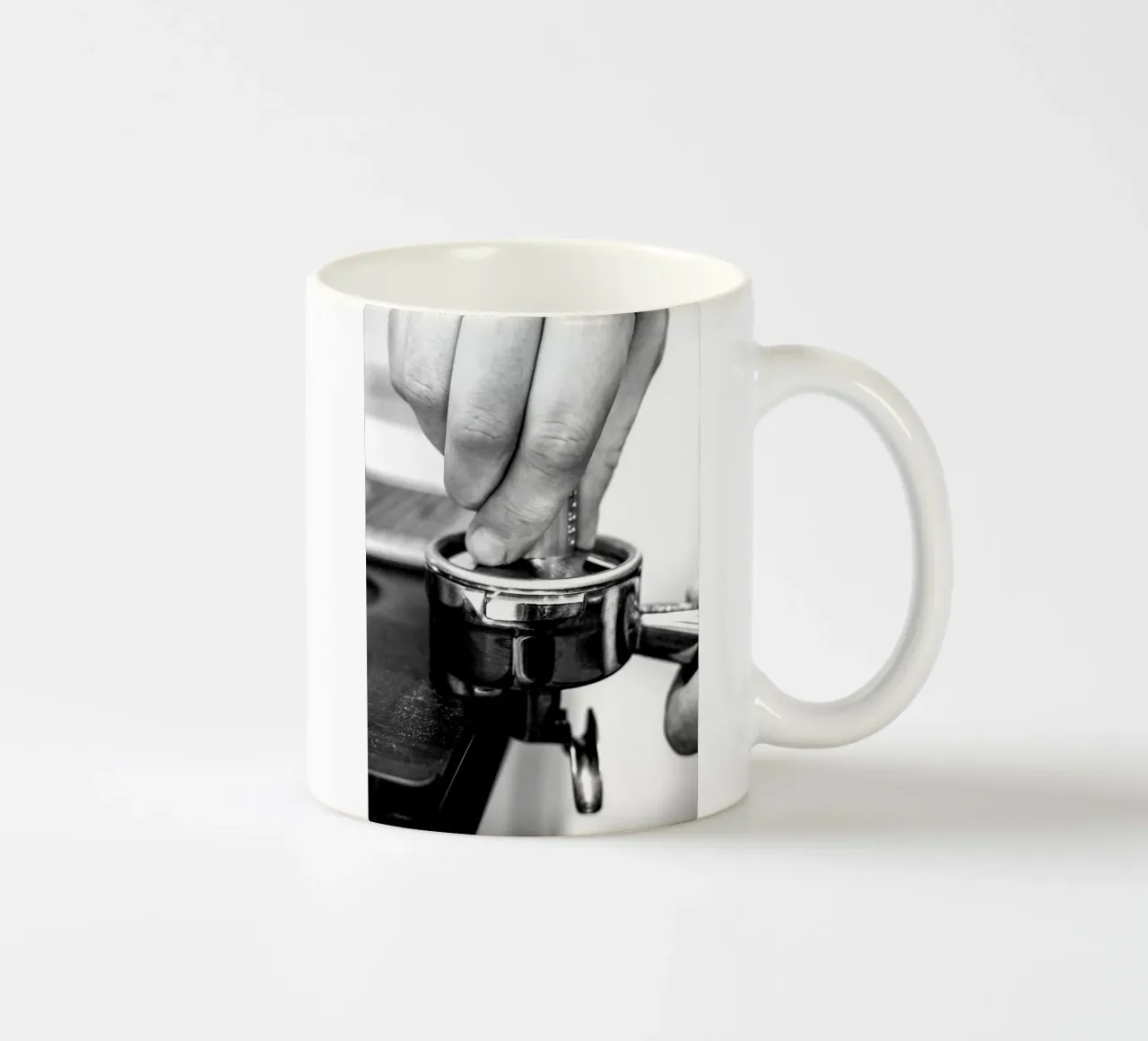 caffè tazza in ceramica da Luke Yaeger