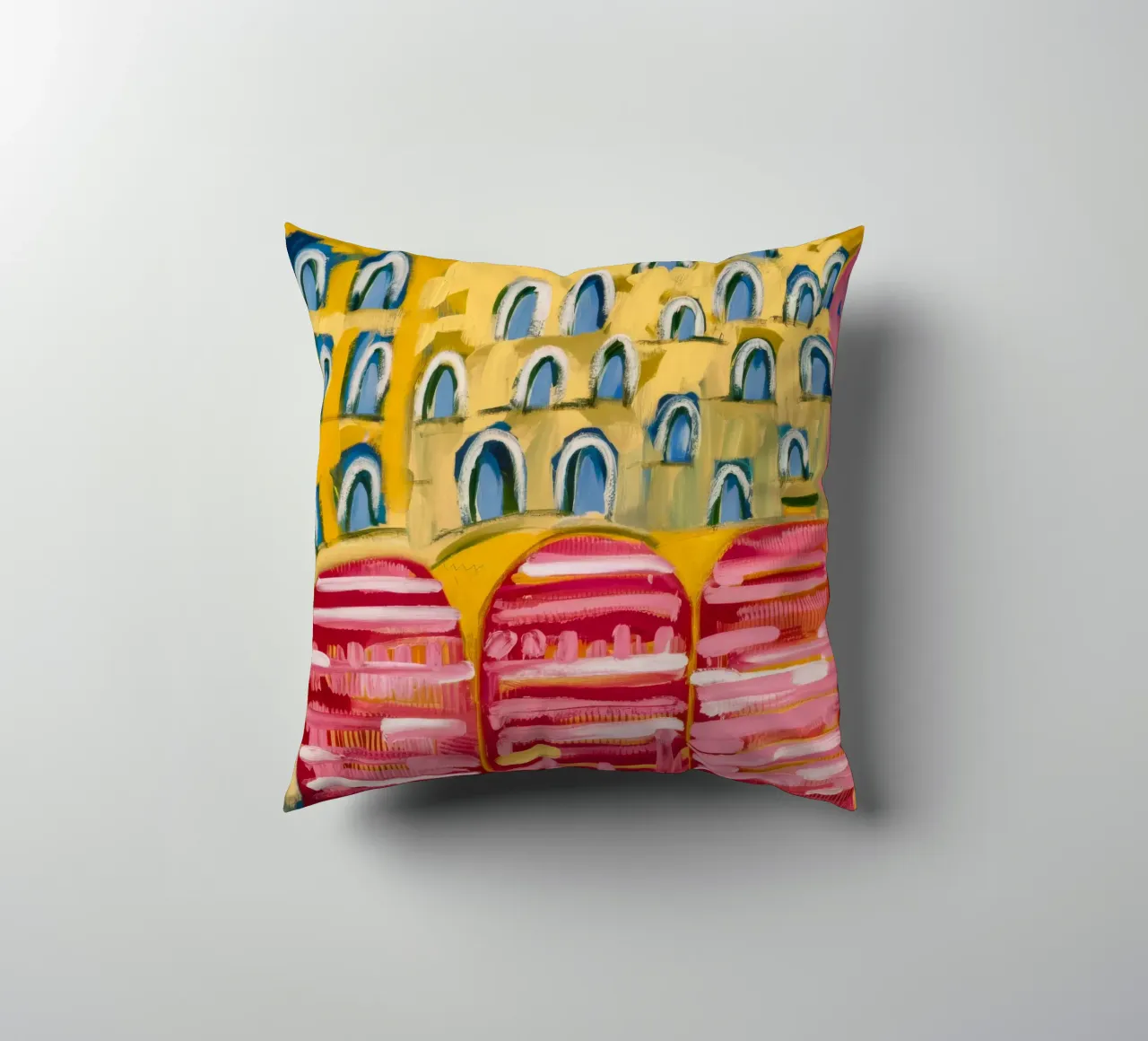 Sogno dell'arco ocra cuscino da Sublime Layers
