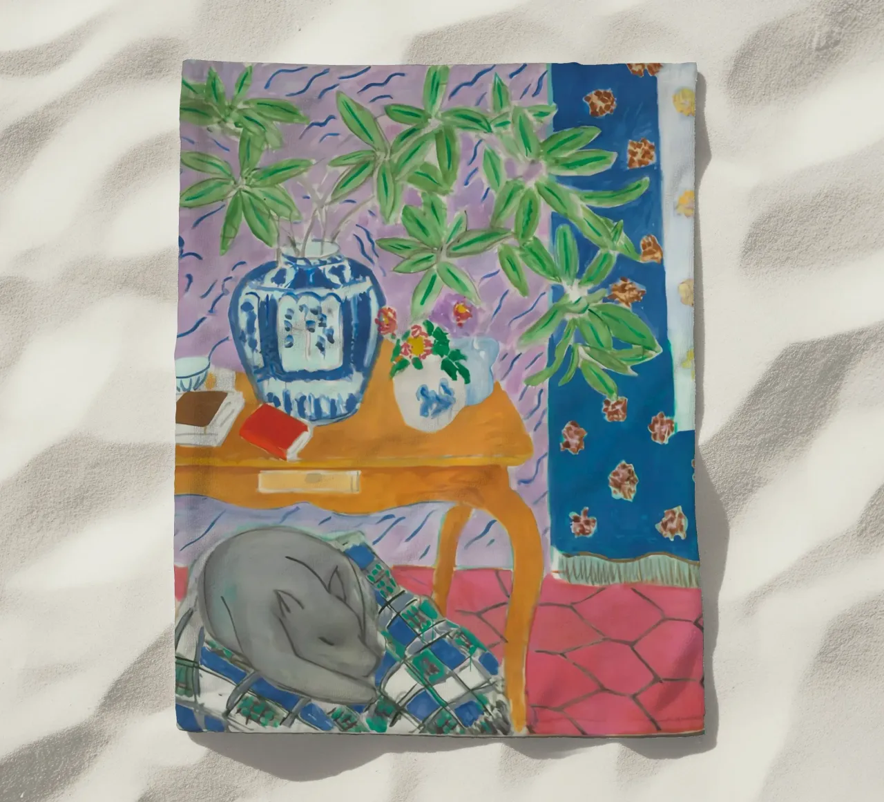 Interrior met hond strandhanddoek van Vonda Shop