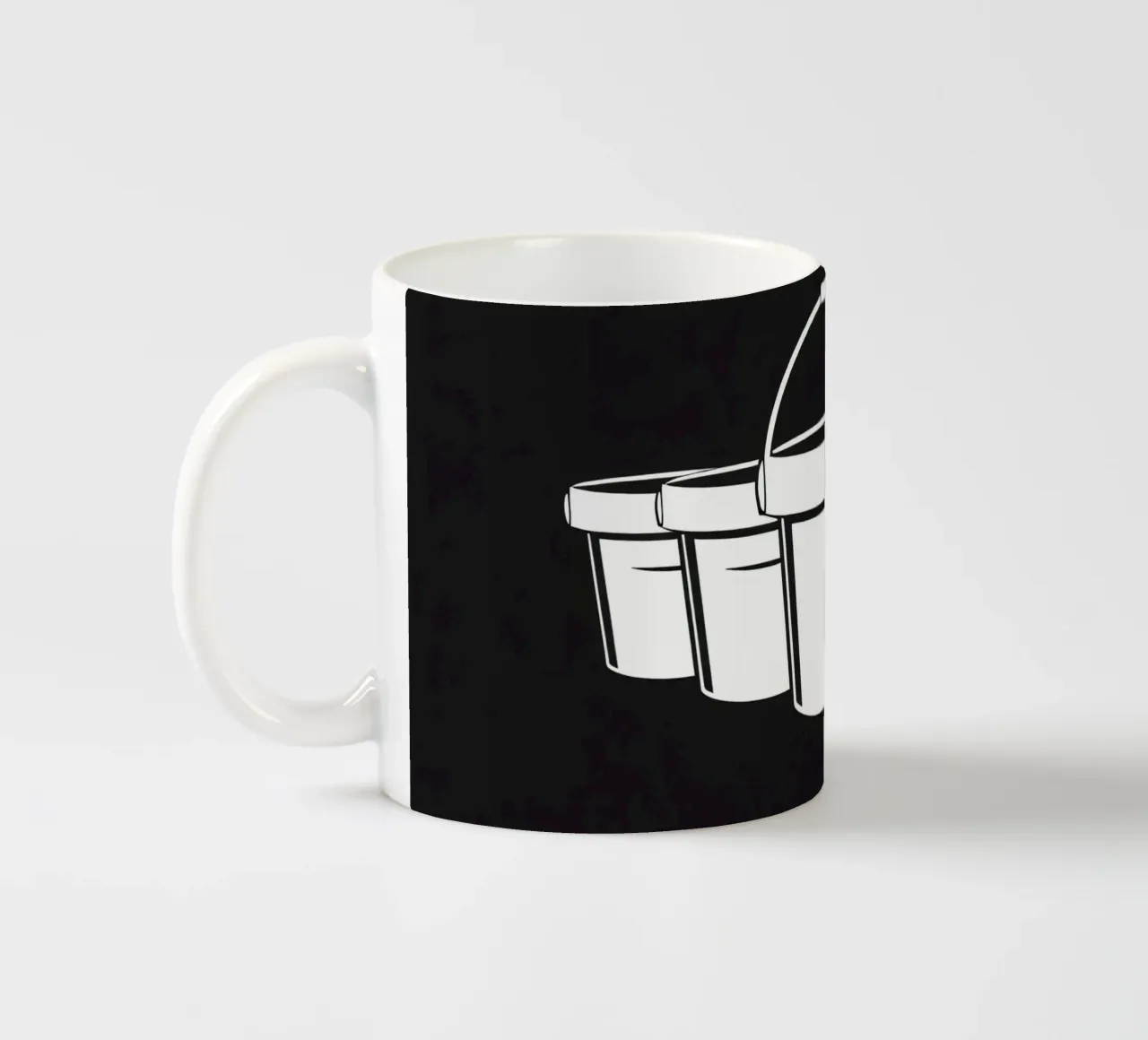 Cinque semplici secchi bianchi disposti in modo circolare tazza in ceramica da DesignDoodle