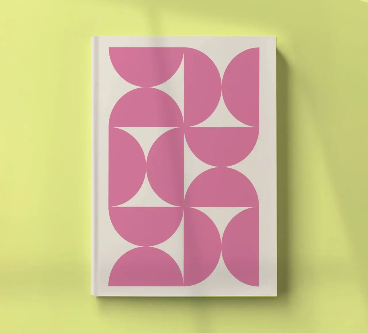 Bauhaus roze halve cirkels patroon notitieboek van Paigaam Studio