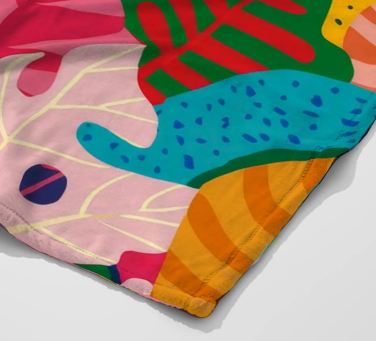 Tropical Featherfall fleece blanket by Zep Layers