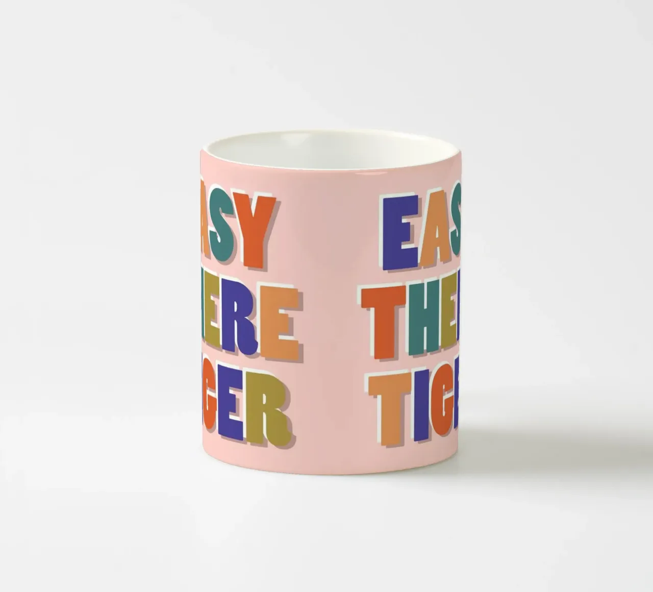 Easy There Tiger - Stampa lettering retrò e divertente tazza in ceramica da showmemars