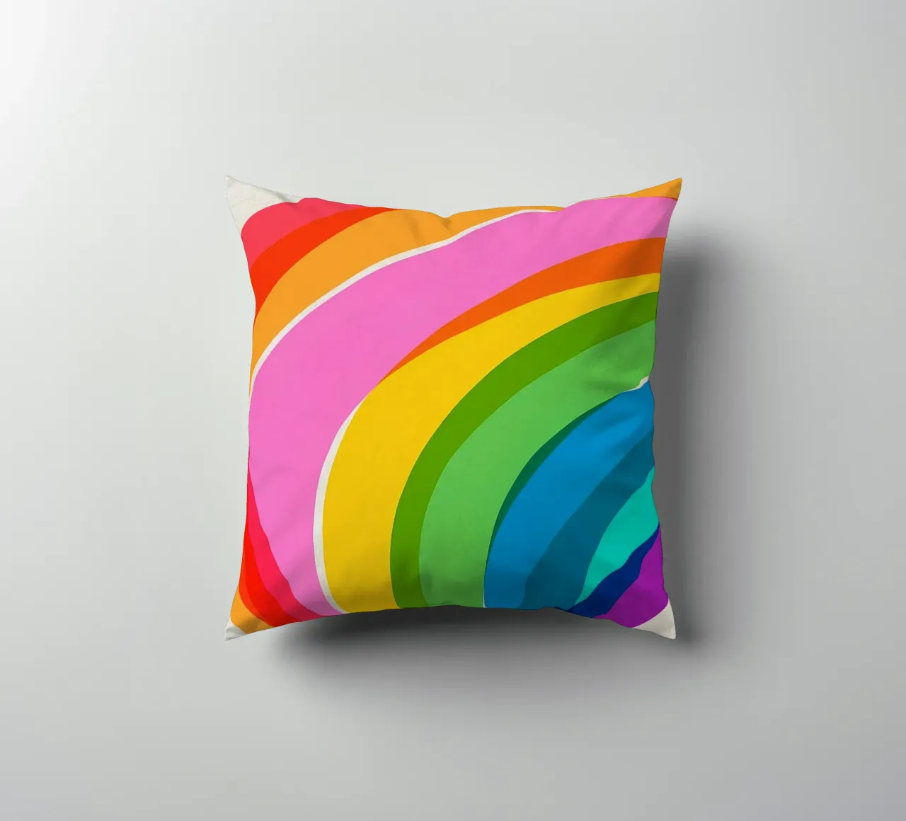 Ogni sfumatura d'amore: Un viaggio dell'orgoglio con i colori dell'arcobaleno cuscino da Dominique Vari