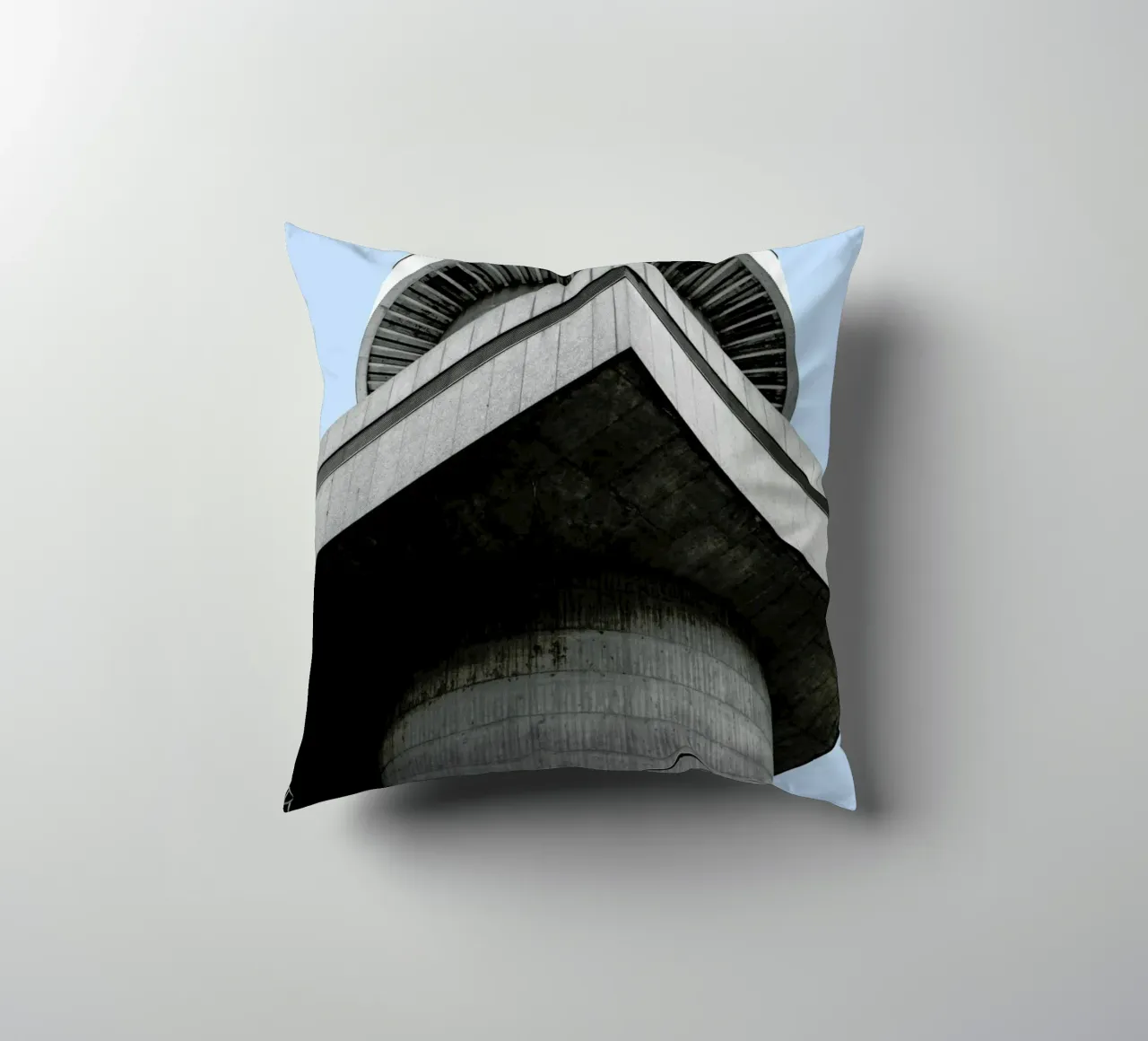 London Bt Tower cuscino da Marc Schulthess