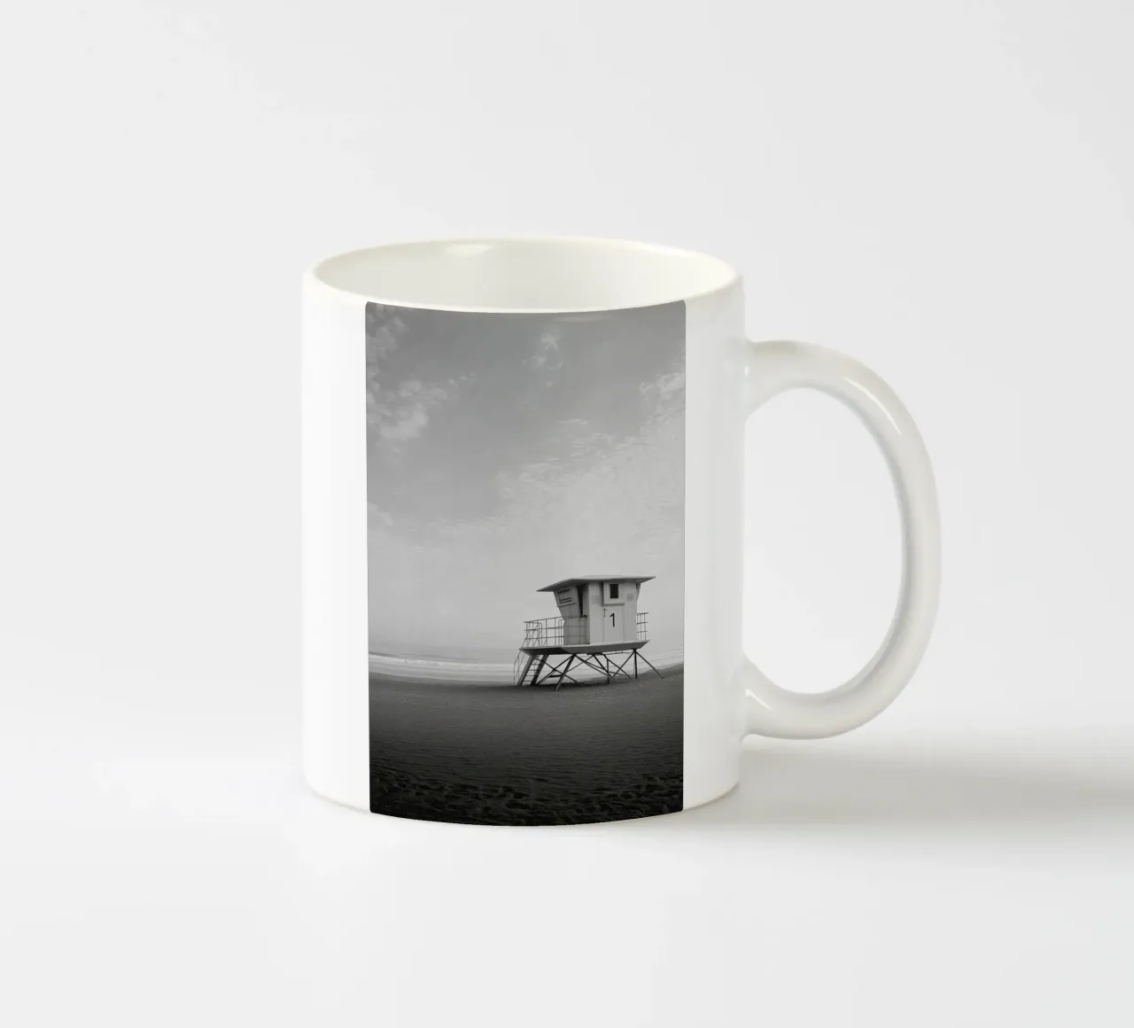Spiaggia della Torre del Bagnino tazza in ceramica da Indigo Tides Art