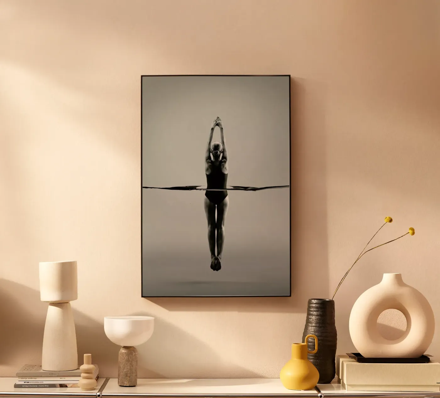 Water Ballerina plexiglass da Runway Collective