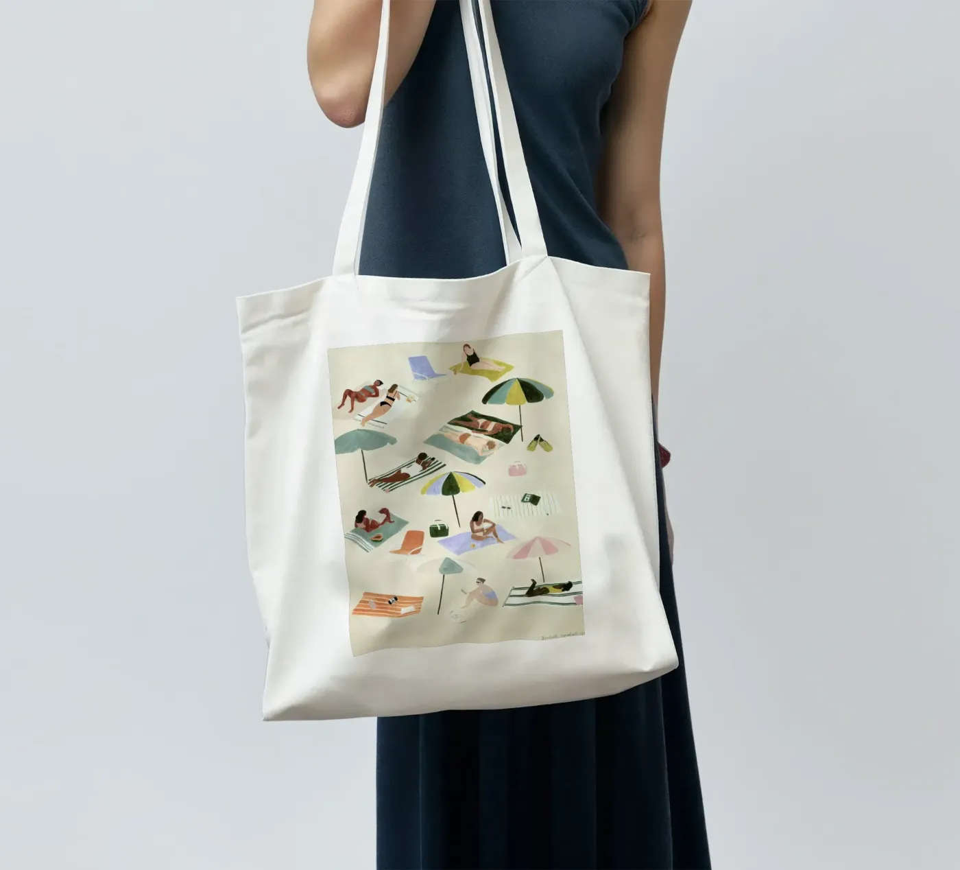 Sunbathing tote bag by Isabelle Vandeplassche