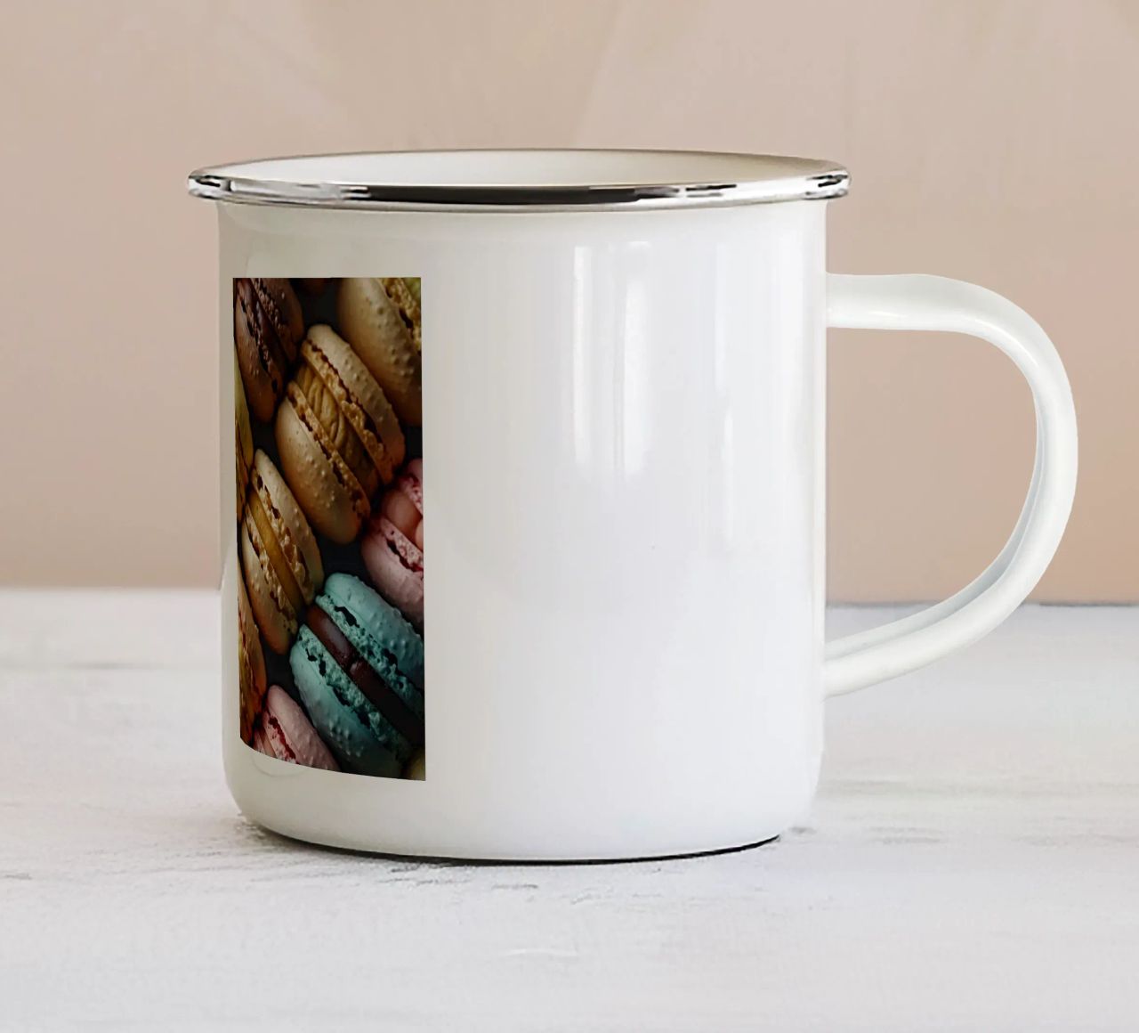 Un tocco di Francia in ogni strato tazza in smalto da M-Ulrich-Digital Art